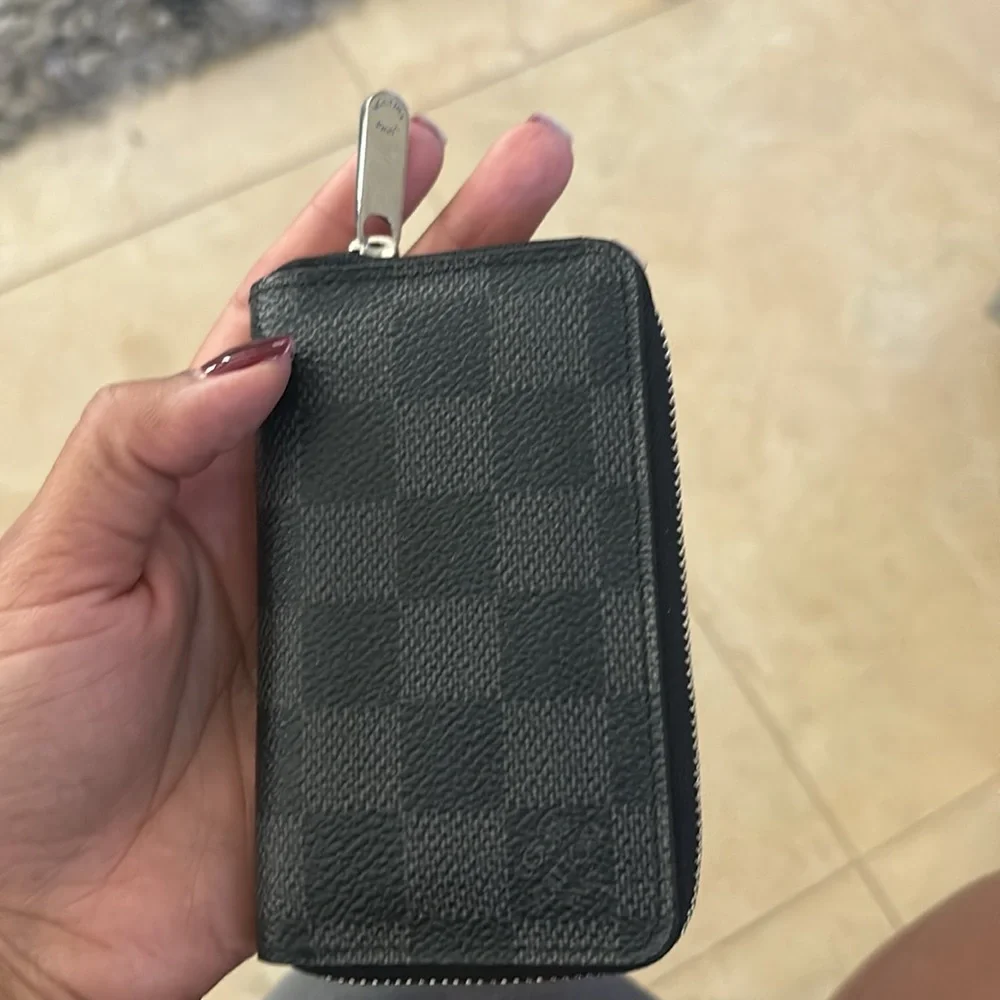 Louis Vuitton Coin Purse Damier Graphite Zippy